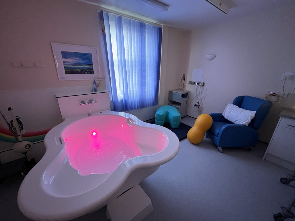 Raigmore Maternity Unit Labour Suite (9)