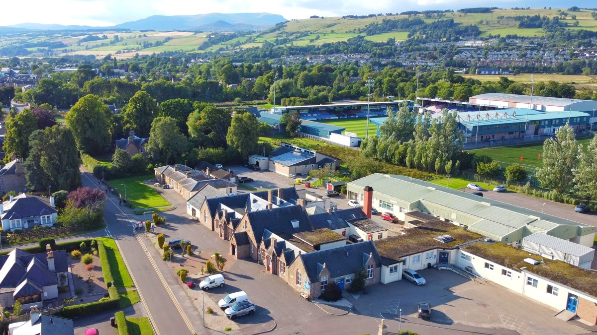 Ross Memorial Hospital, Dingwall - aerial view - 1