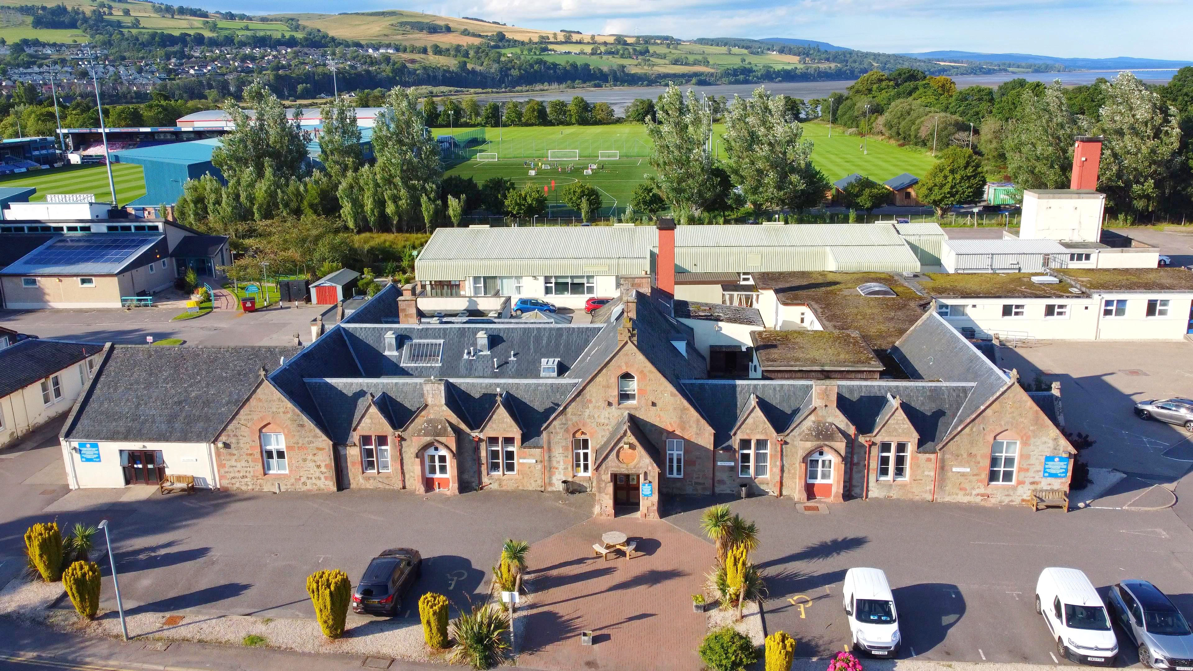 Ross Memorial Hospital, Dingwall - aerial view - 2